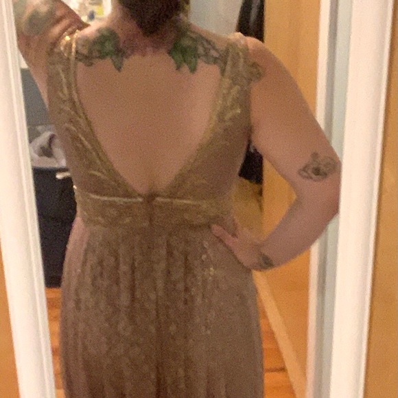 Fancy schmancy mauve and gold size 8 long dress - Picture 5 of 9